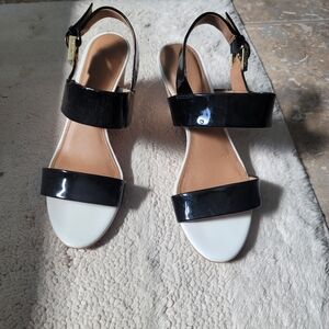 Calvin Klein Pearla Patent Leather Wedges Size 8
